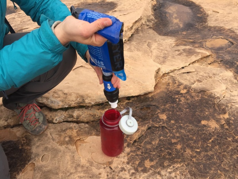 sawyer squeeze - the bag gets more difficult to squeeze when it&#039;s clogged after...