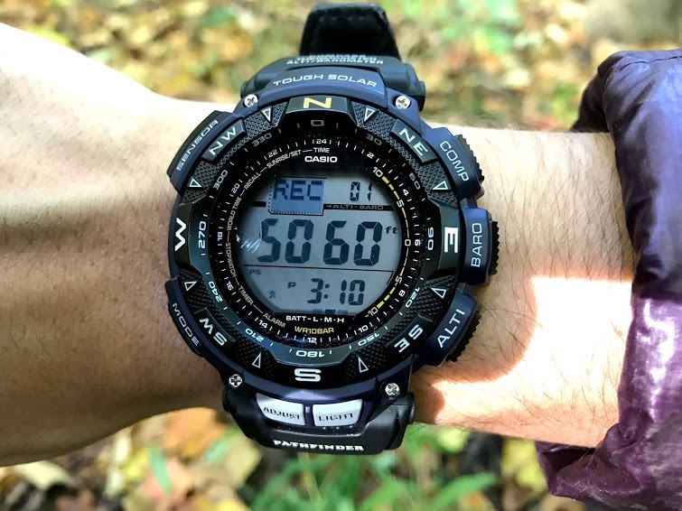 casio pathfinder pag240b-2 - the altimeter changes with the atmospheric pressure, whether or not...