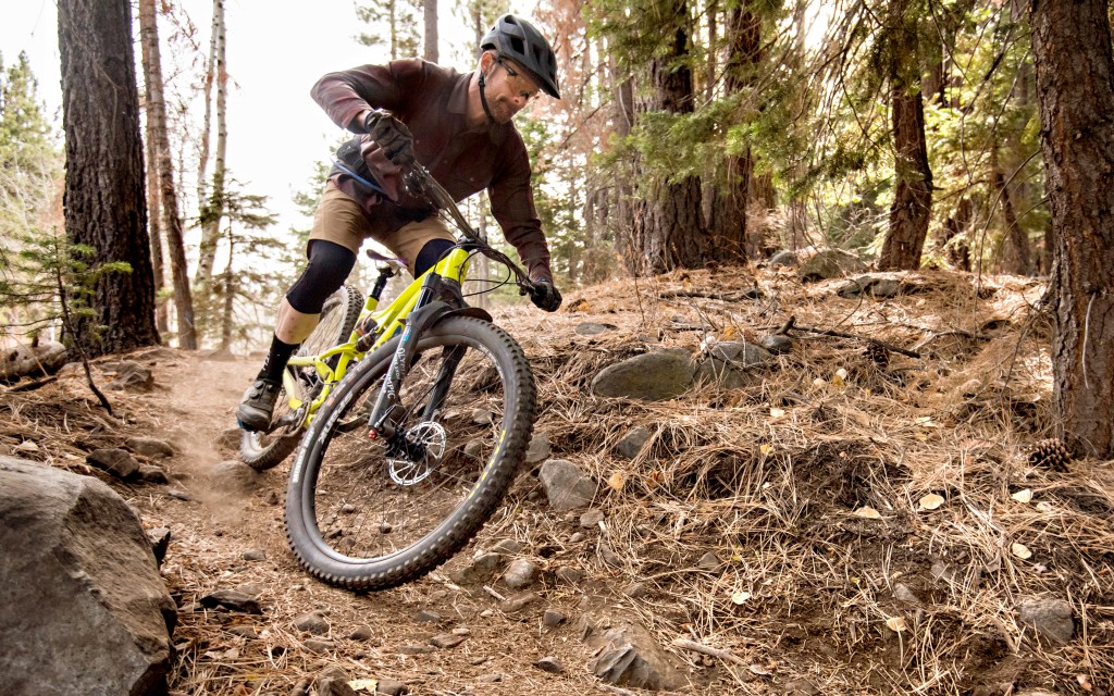 spank oozy 345 wheelset - the oozy trail has calm trail manners, comfortable and easy going.