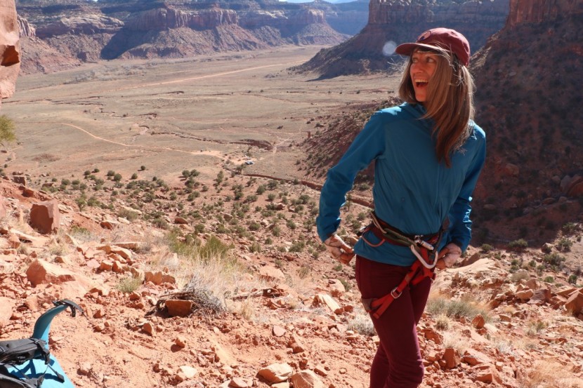 arc&#039;teryx psiphon fl hoody for women - form meets function with this impressive softshell hoody.