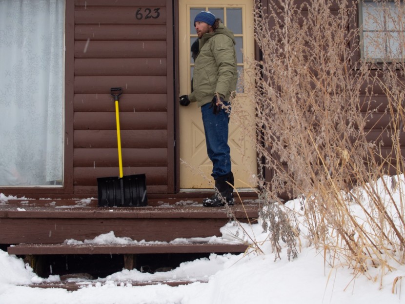 the north face gotham iii jacket - the short cut of the north face gotham is a unique, polarizing style.