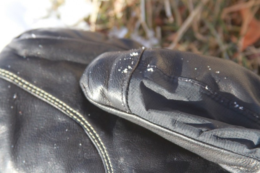 outdoor research alti mitt for women - a bomber leather palm coupled with high-quality gore-tex and kevlar...