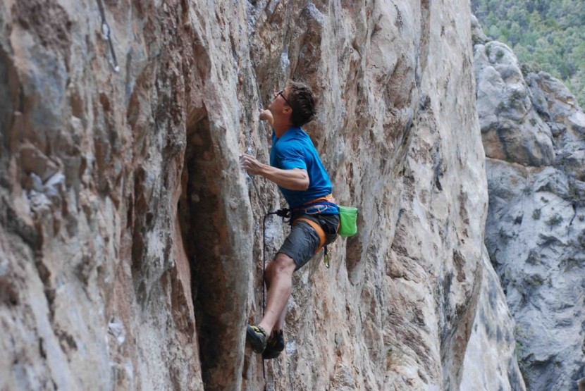 sterling nano ix - staring down the impending crux on an onsight attempt of glory daze...