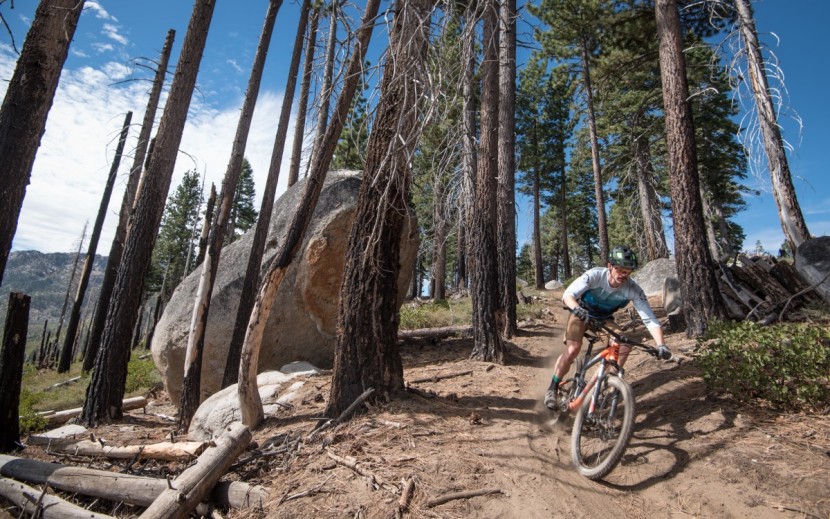 kona hei hei trail - the hei hei is a comfortable and confident descender, it falters...