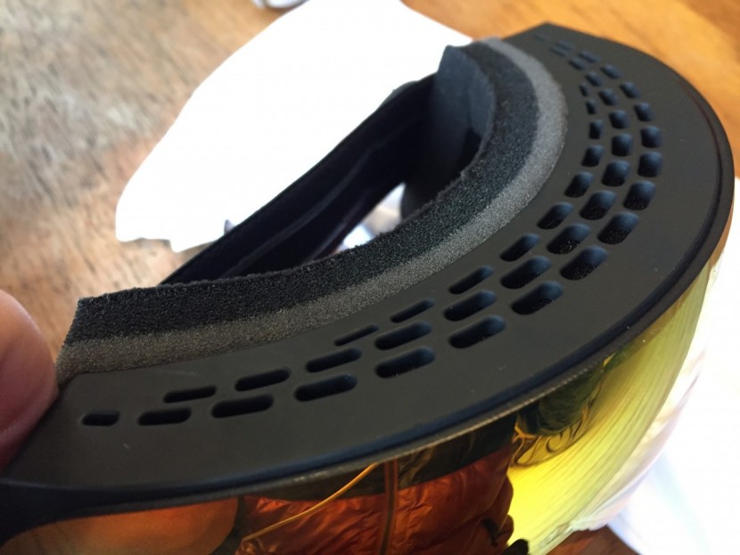 electric eg3 - the armored ventilation of the eg3. it's durable but also limits the...