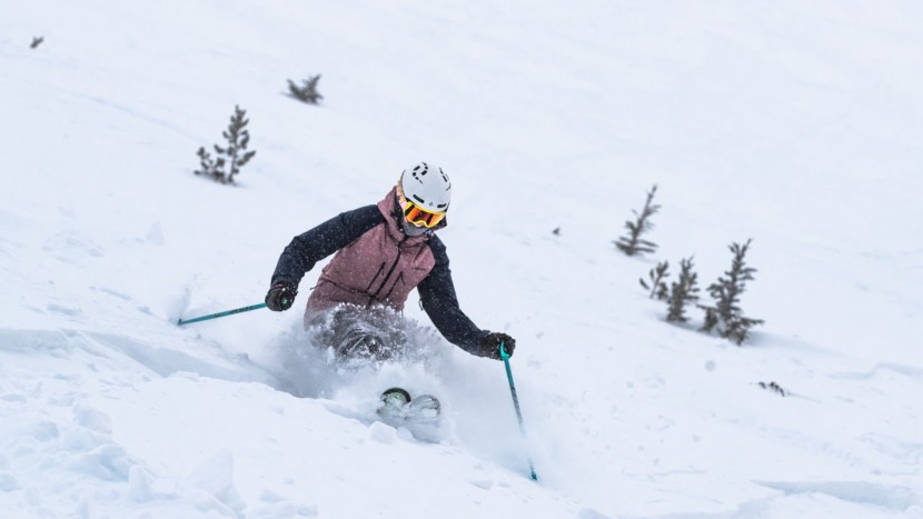 kastle fx95 hp - the hollowtech tips stay on top of the deeper snow.