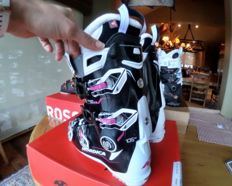 【美品】NORDICA SPORT MACHINE100 25-25.5cm 2025 Nordica Sportmachine 85 Women's Ski Boots | Alpine