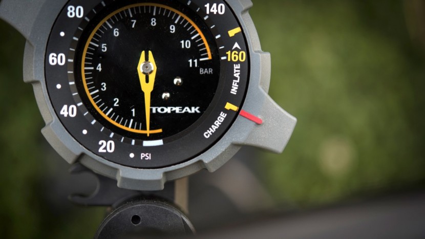 topeak joeblow booster - switching between charge and inflate is easy on the booster.