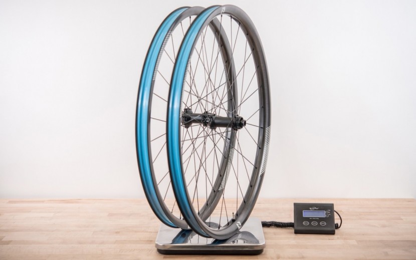 Reynolds TR 309 S Carbon Wheelset Review | Tested Reynolds TR 309 S Carbon Wheelset Review | Tested