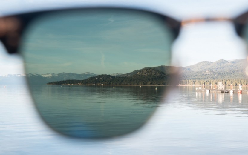 ray-ban clubmaster classic - listed as green, we think these lenses are more similar to grey...