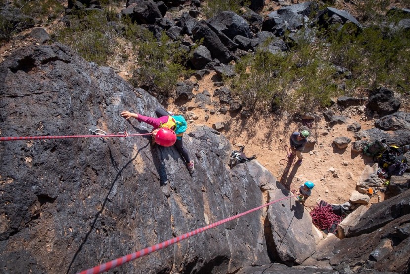 edelrid fraggle ii - cragging with big sis.