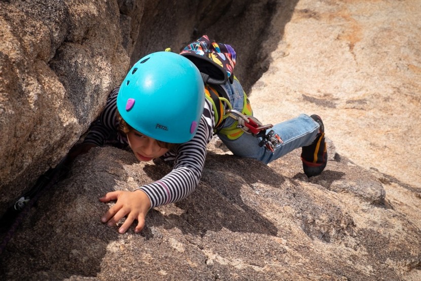 edelrid finn - workin' her way to the anchor in jtree.
