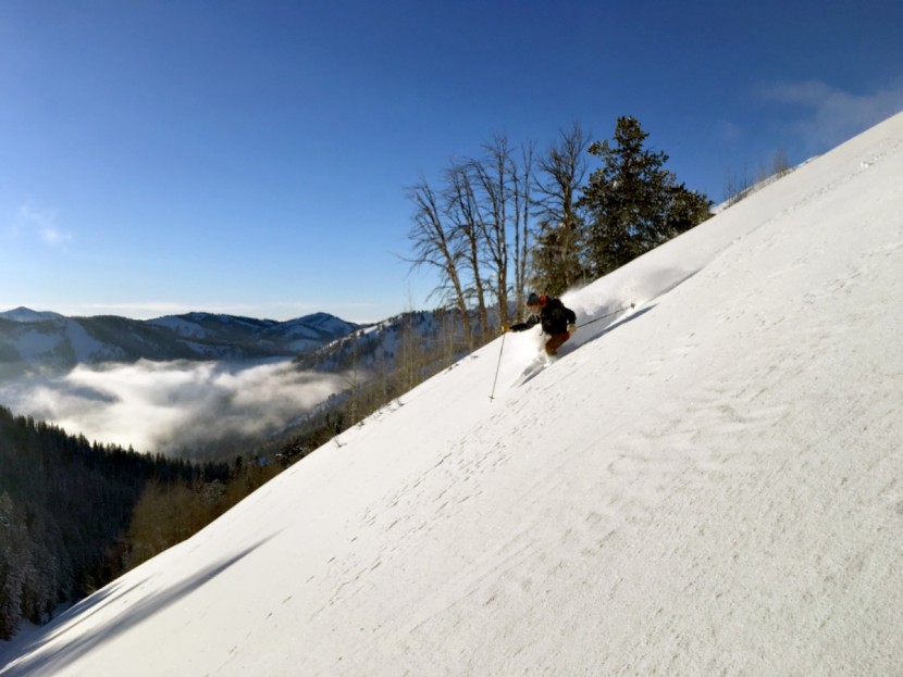 flylow gear baker bib - when the snow is perfect, it doesn&#039;t matter what your pants feel...