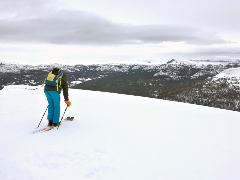 salomon chill out bib - this day was ridiculously cold. note jed&#039;s big, insulated mittens...