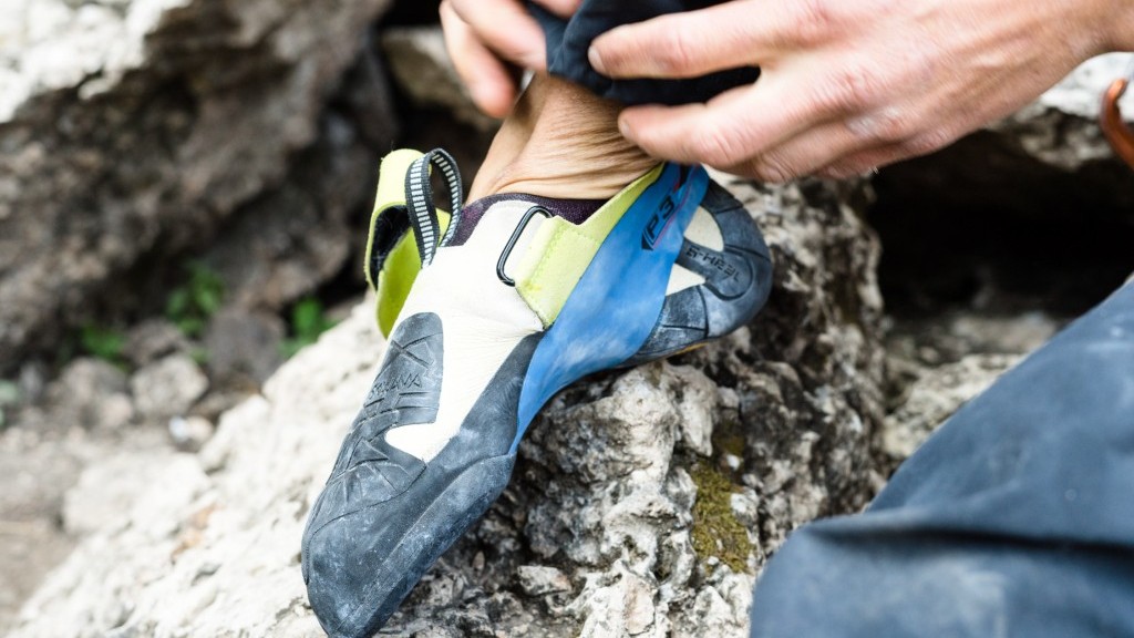 La Sportiva Skwama - Women's Review (Though they are comfortable, the Skwamas have a downturned shape that help with toeing in on steep terrain and...)