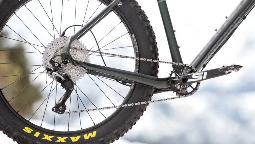 cannondale fat caad 2 - the 11-speed shimano slx drivetrain is nice and works well, a step...