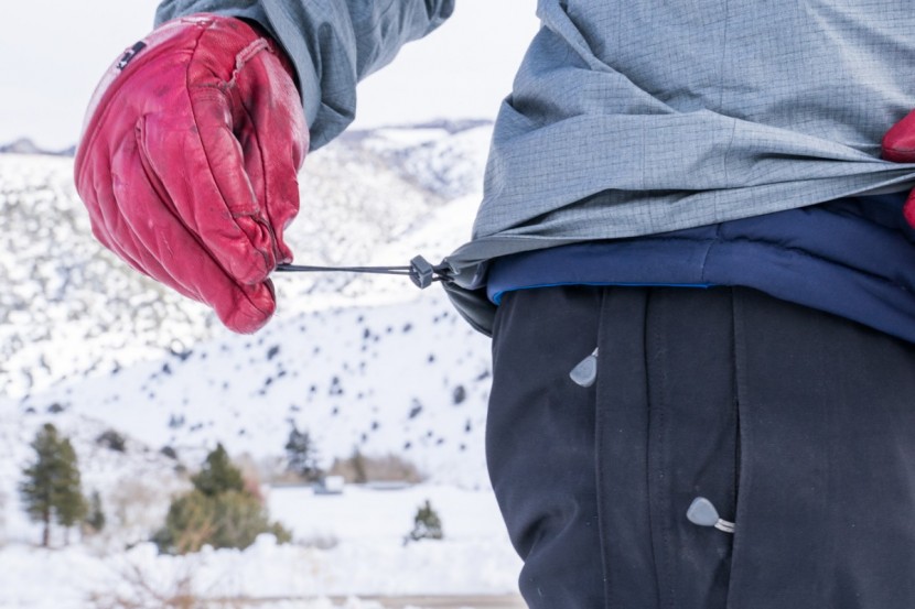 outdoor research optimizer - the cinch cords on this model are difficult to loosen with gloves...