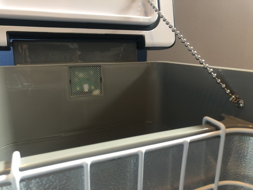 costway 54 - the internal light and simple ball-chain of the costway are useful...