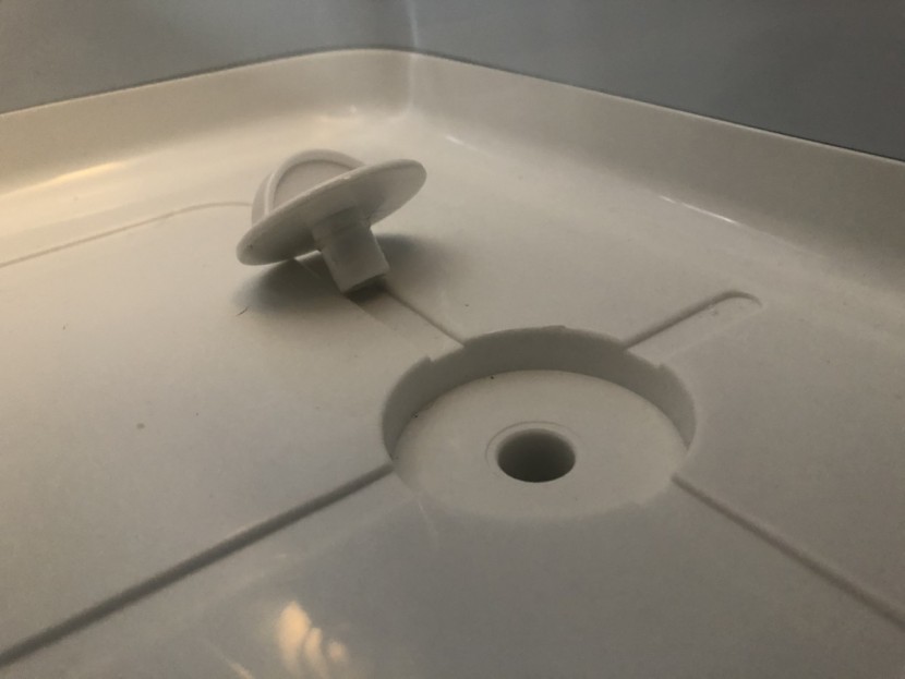 arb fridge freezer 50 - the drain and plug in the arb are both made of hard plastic. this...