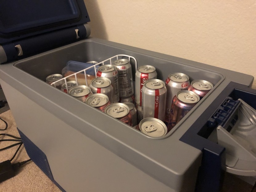 arb fridge freezer 50 - thick walls help hold in the cold, as does the fully sealing lid.