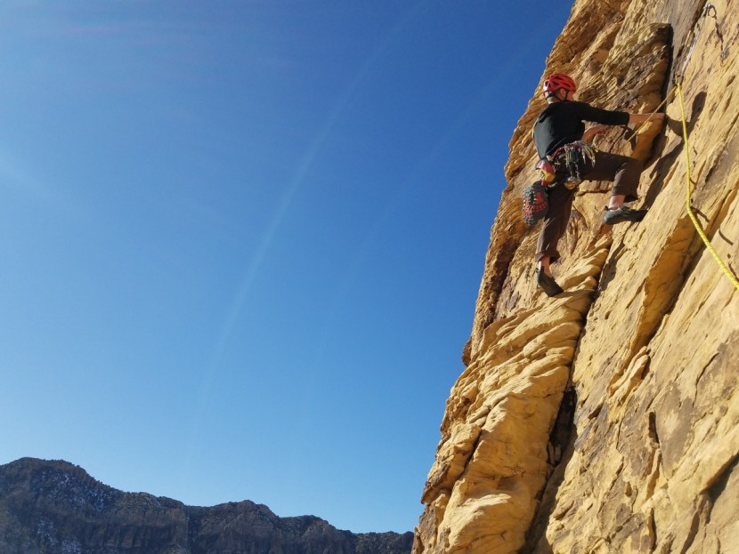 climbing cams - the arc'teryx ar-395a is a versatile harness that is equally as home...