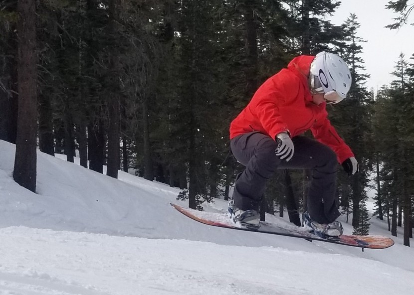 snowboard womens - the twin sister is a good choice for playfulness and pop.