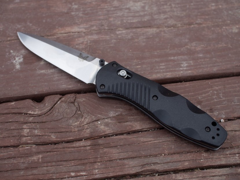 benchmade barrage 580 - the benchmade barrage is well made and full sized. for the right...