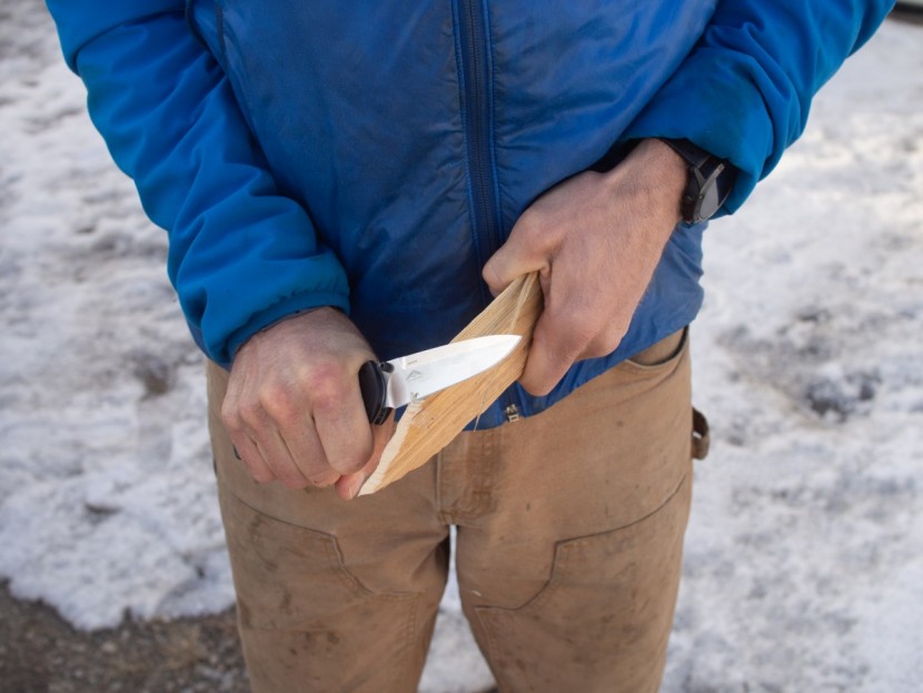 benchmade barrage 580 - whittling counts as a heavy use of a pocket knife. the big blade and...