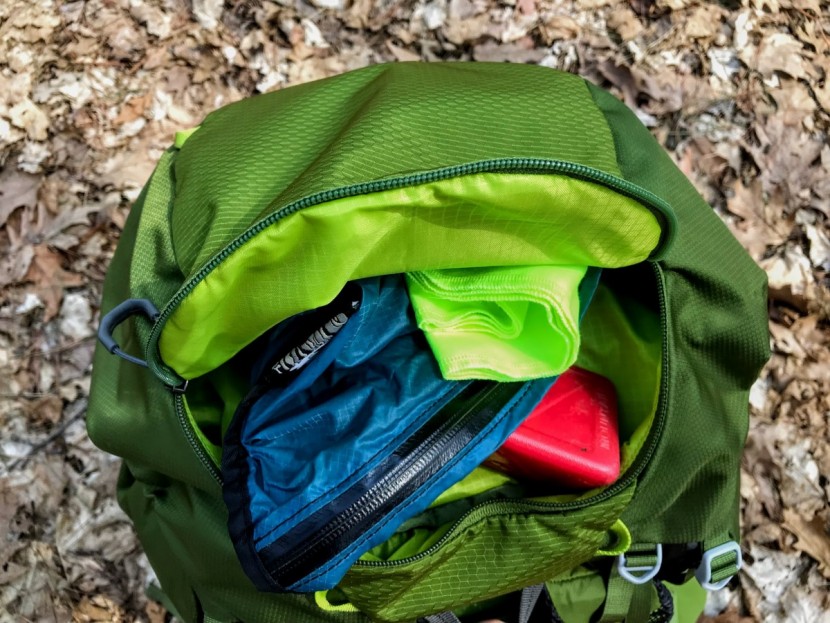 wide top lid access allows you to see what you are pulling out.