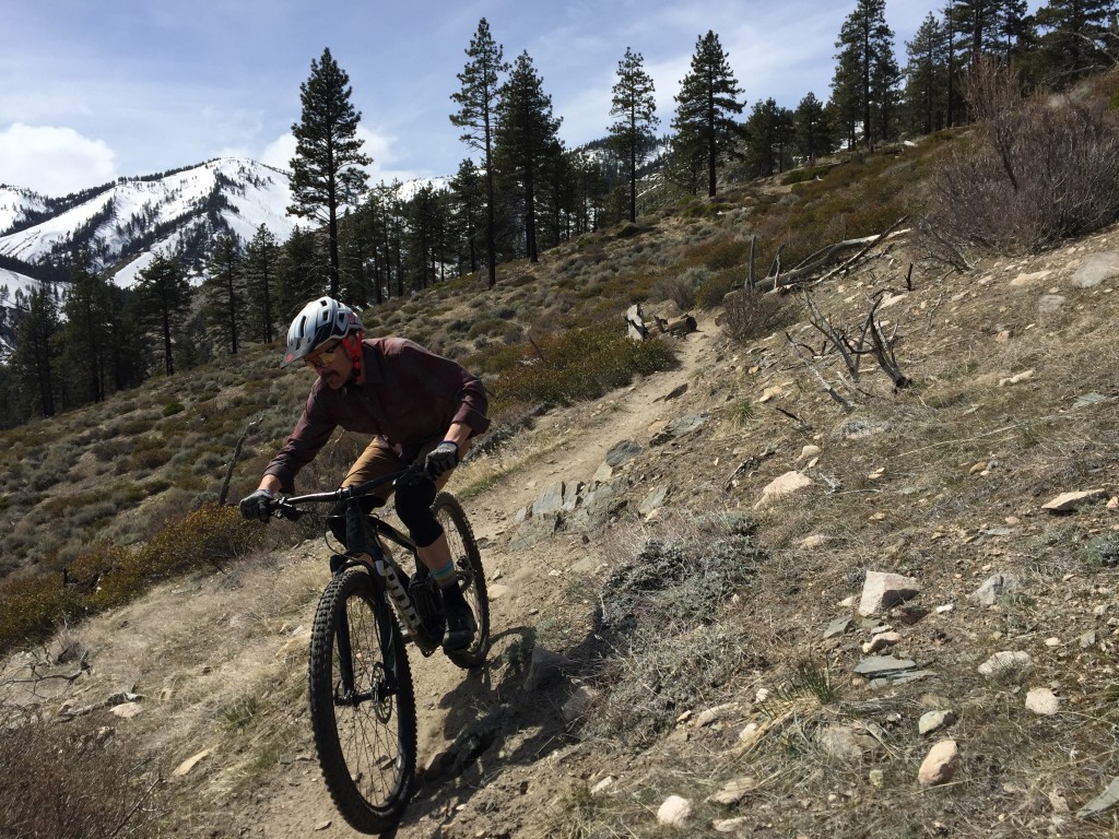 6d atb-1t evo - the atb-1t evo is a highly protective helmet, although its heavy...