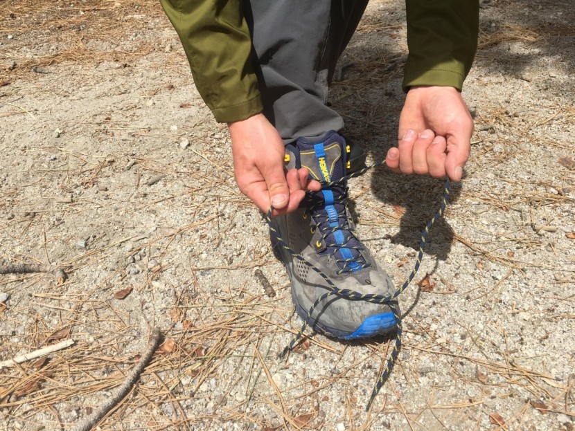 hiking boots men - lacing is easy with comfortable lacing hooks.