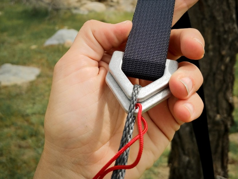 warbonnet ridgerunner - the buckles on the webbing are easy to slide for quick adjustments.