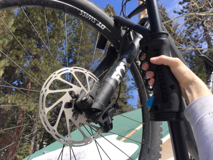 rockymounts brassknuckles - the brassknuckles feels sturdy, plus the handle on the rack looks...