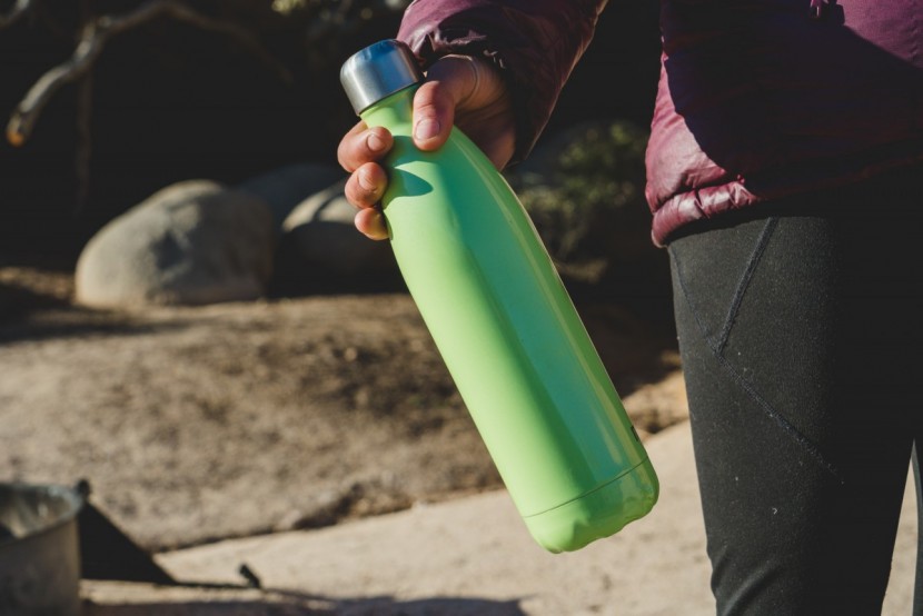 mira cascade - the lack of a carrying handle makes the cascade challenging to carry...