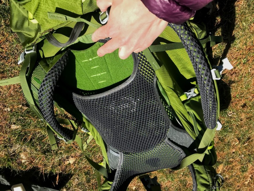 gregory zulu 55 - the torso adjusts continuously but is marked in one inch increments.