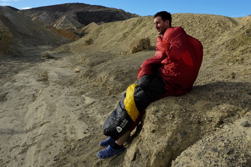 sierra designs cloud 20 - the author is able to poke his feet and &quot;fashionable&quot; footwear out...