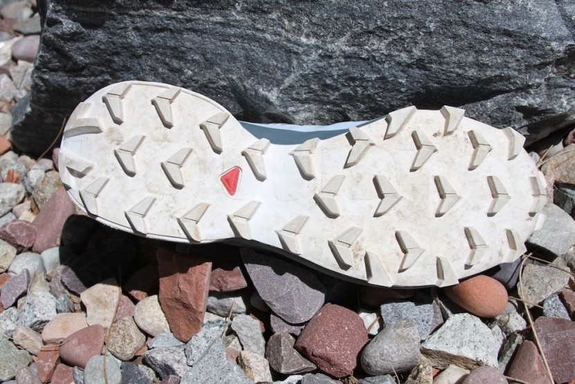 salomon speedcross 5 for women - widely spaced chevron lugs are what makes this outsole great. it's...