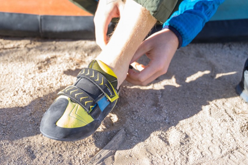 scarpa vapor v - pull em&#039; on and leave em&#039; on. if sized properly, the vapors are...