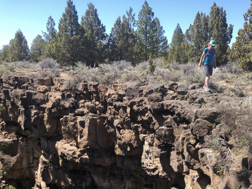 hoka tor summit wp for women - super comfortable, lightweight and waterproof! we love the tor summit.