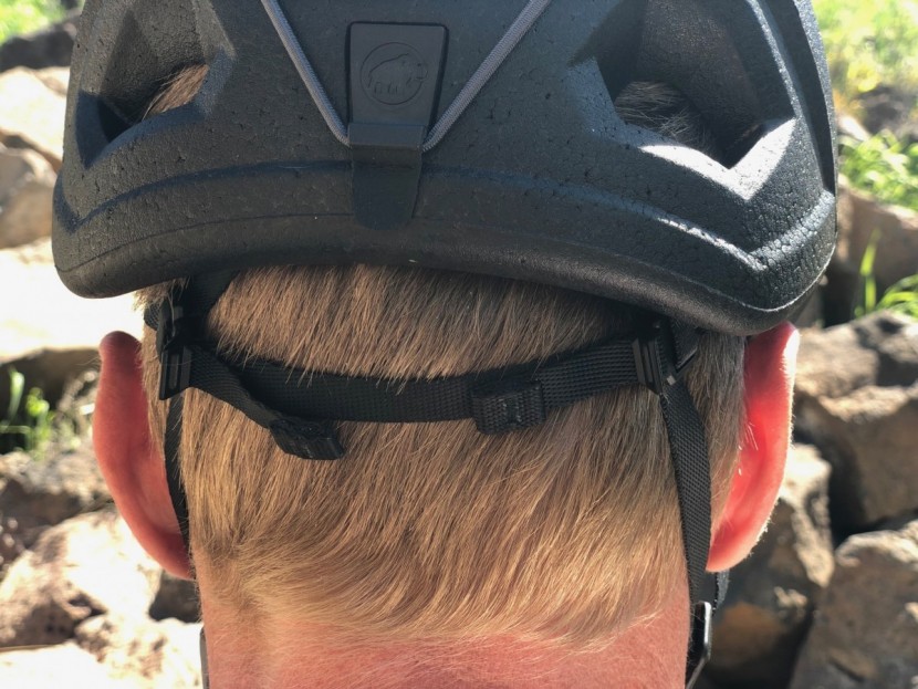 mammut wall rider - fabric straps, like those featured on the mammut wall rider mips...