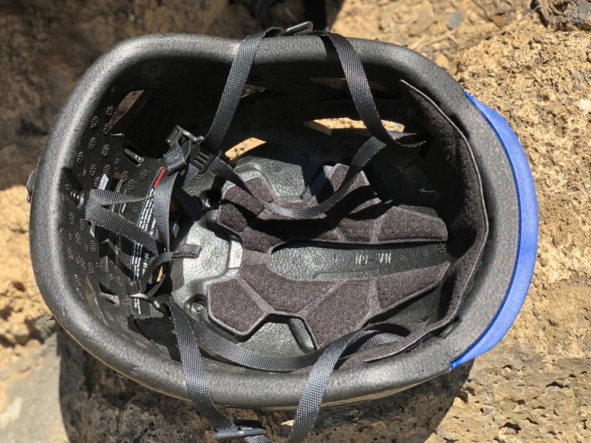 mammut wall rider - the thin black pads on the top and front of this helmet provide some...