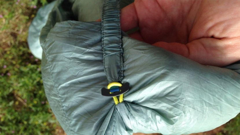 therm-a-rest vesper 32 - we liked the connection system for the synergylink connectors, but...