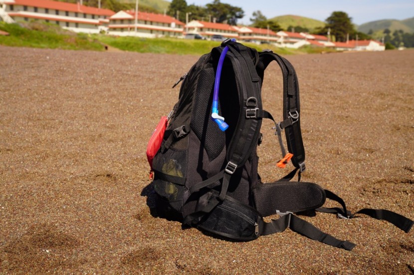 gonex updated 35l - one of the heaviest packs we reviewed, partly due to lower quality...