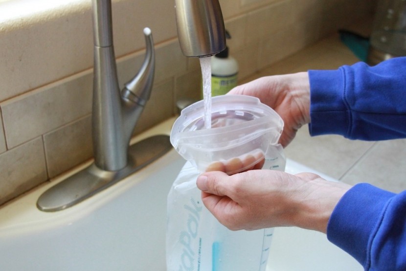 hydrapak shape-shift reservoir - the two handles on the sides make it easier to fill from different...