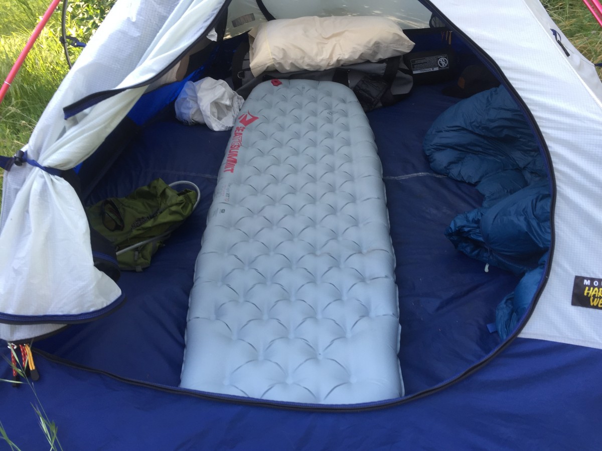 Sea to Summit Ether Light XT Insulated - Women's Review (We think that the Ether is so comfortable you can even use it car camping, although it is more delicate than other...)