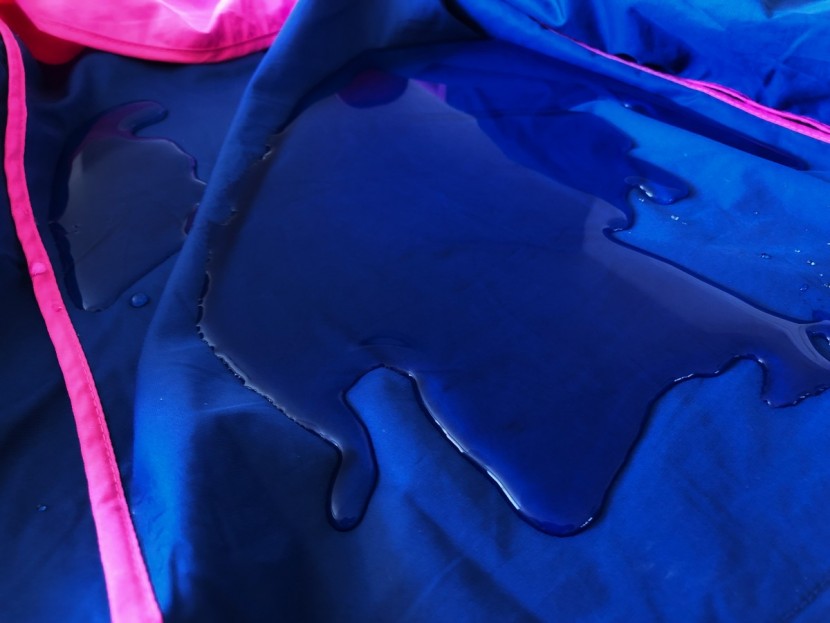 nike windrunner woven for women - the water did make this jacket wet during our controlled testing...