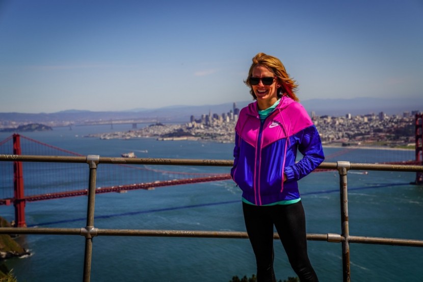 nike windrunner woven for women - the windrunner is great for adventures outside your city.