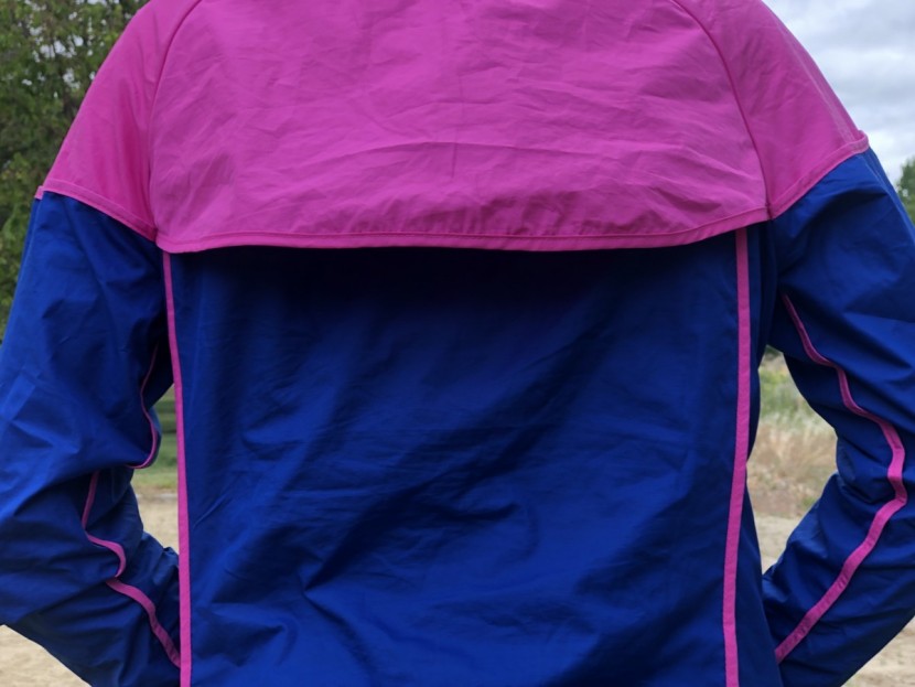 nike windrunner woven for women - the whole back pink section lifts up and is just mesh underneath.