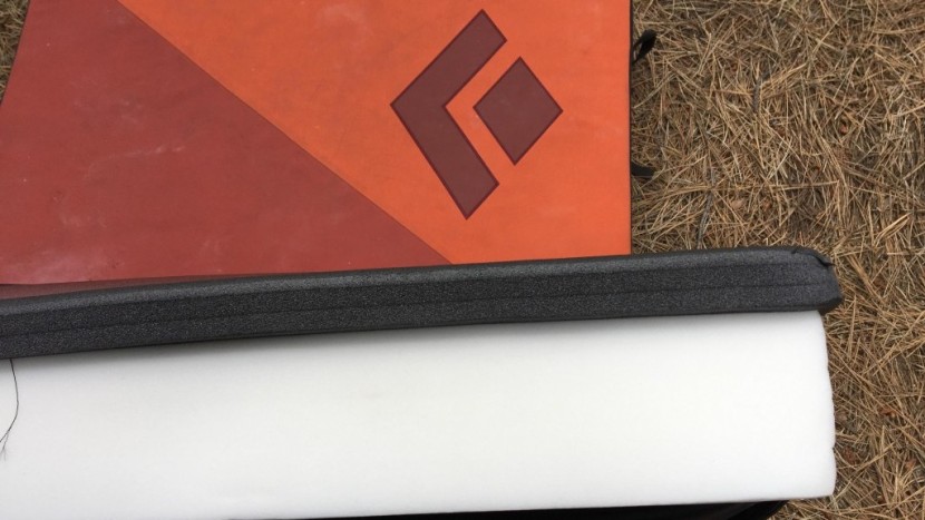 bouldering crash pad - the black diamond mondo uses a top layer of closed-cell foam (black)...