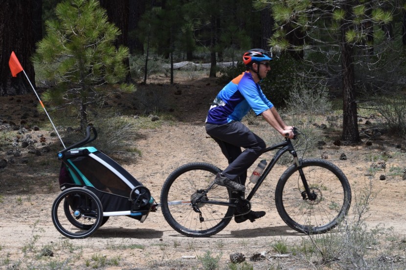 thule chariot lite 2 - we rode with this trailer for dozens of miles to evaluate this...